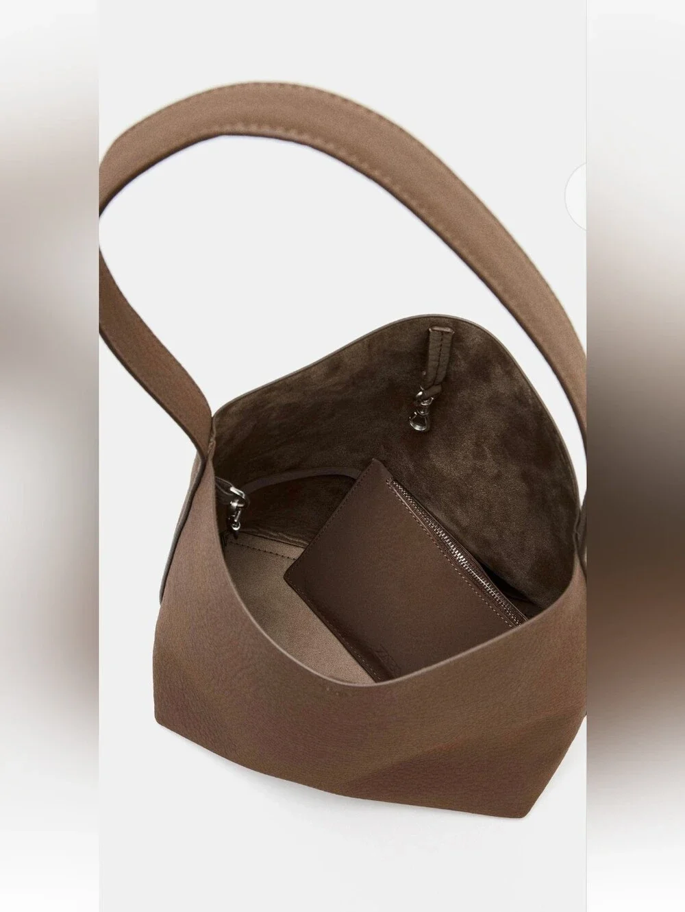 Zara brown bucket